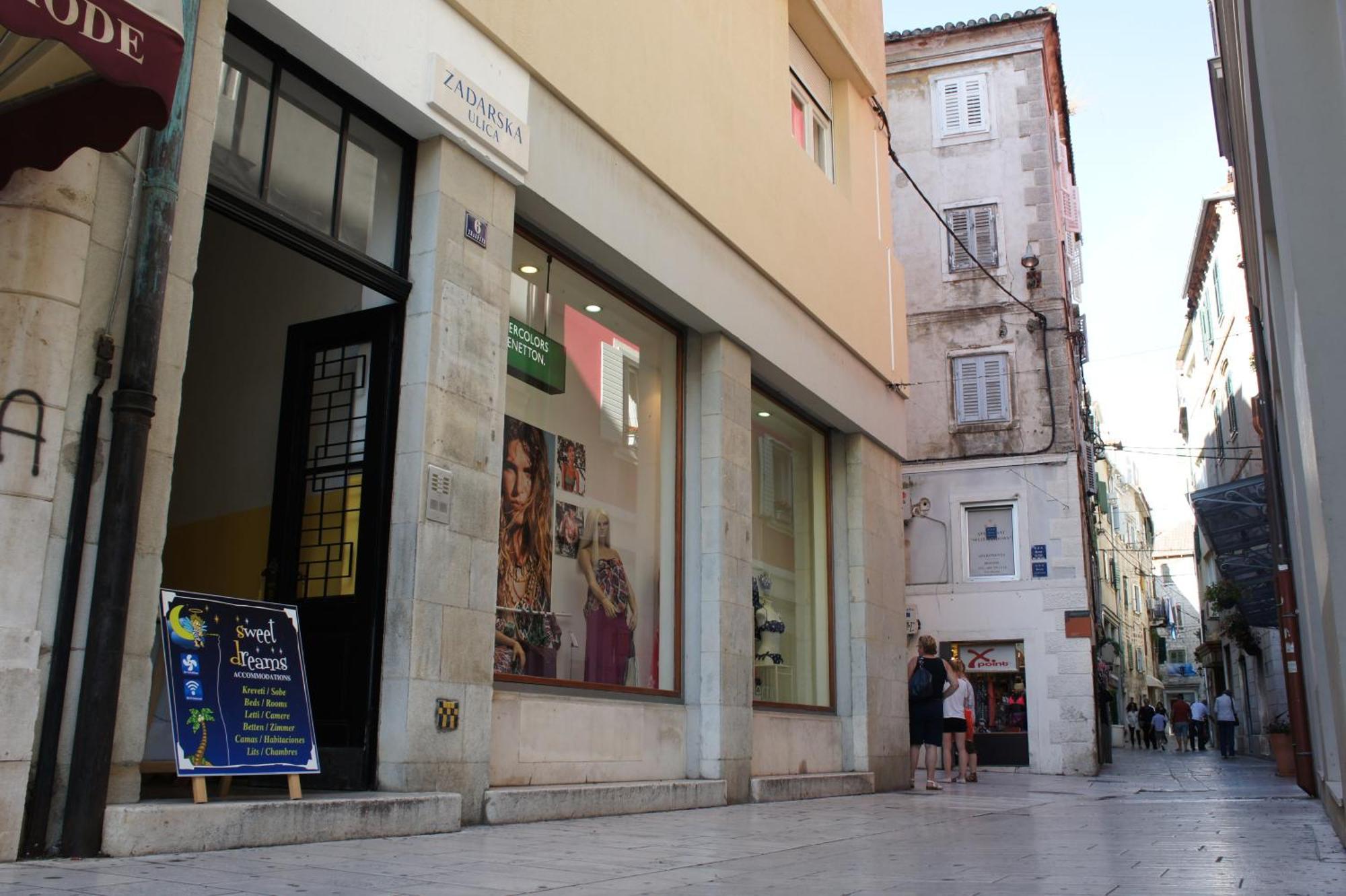 Sweet Dreams Accommodation Spalato Esterno foto